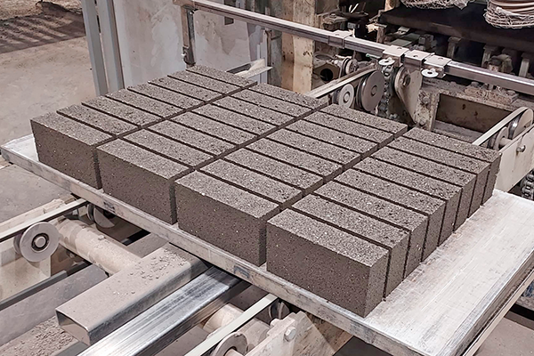 Fire brick ½ pallet (48 pcs)